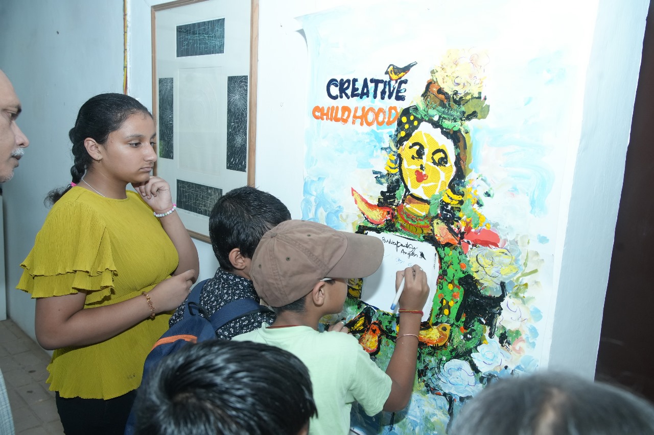 ಚಂಡೀಗರ Chandigarh ಲಾಲಿತ್ ಕಲಾ ಅಕಾಡೆಮಿ ನಡೆಸಿದ ” ಕಲಾ ಕಾರ್ಯಾಗಾರದ ಸೃಜನಶೀಲ ಬಾಲ್ಯದ ಸಮಾರೋಪ”